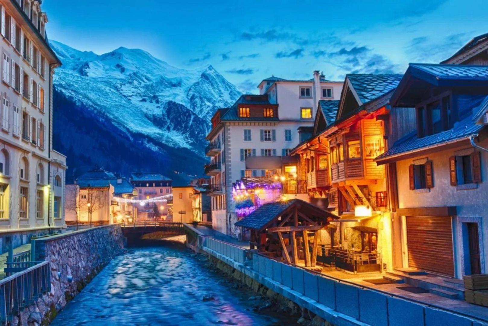 Apartment Au Bon Coin - Luxury Chamonix Hidden Haven, Mont Blanc View, Hot Tub And Garden Zewnętrze zdjęcie