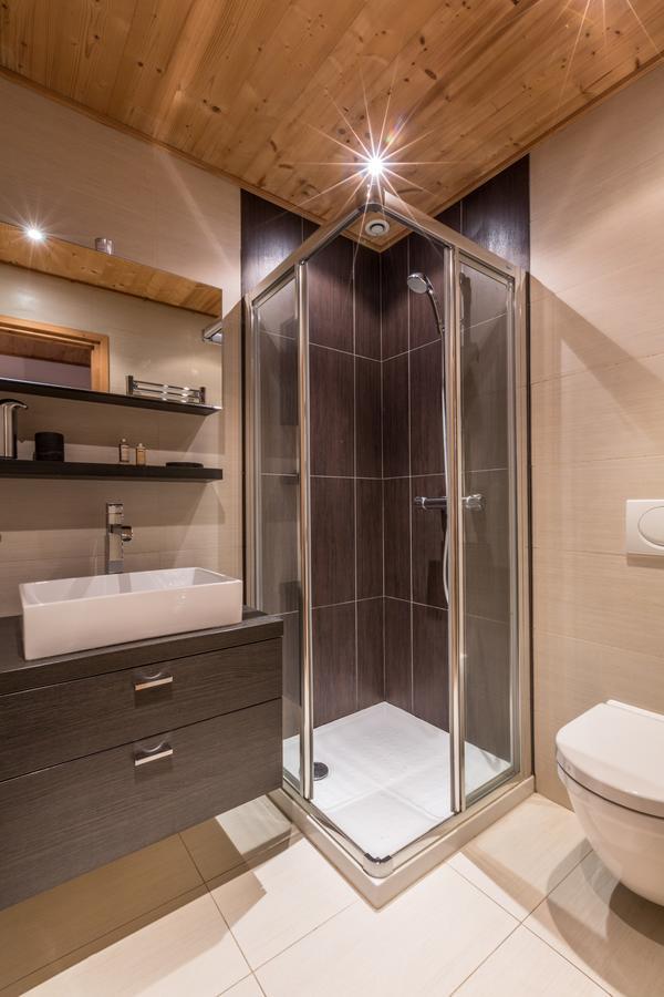 Apartment Au Bon Coin - Luxury Chamonix Hidden Haven, Mont Blanc View, Hot Tub And Garden Zewnętrze zdjęcie